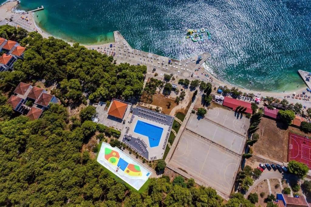 Apartmani Ruzmarin - Seget Donji, Τρογκίρ Εξωτερικό φωτογραφία